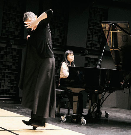 PIANODANCE – REIHE ‚MUSIKALISCH WEIBLICH INNOVATIV